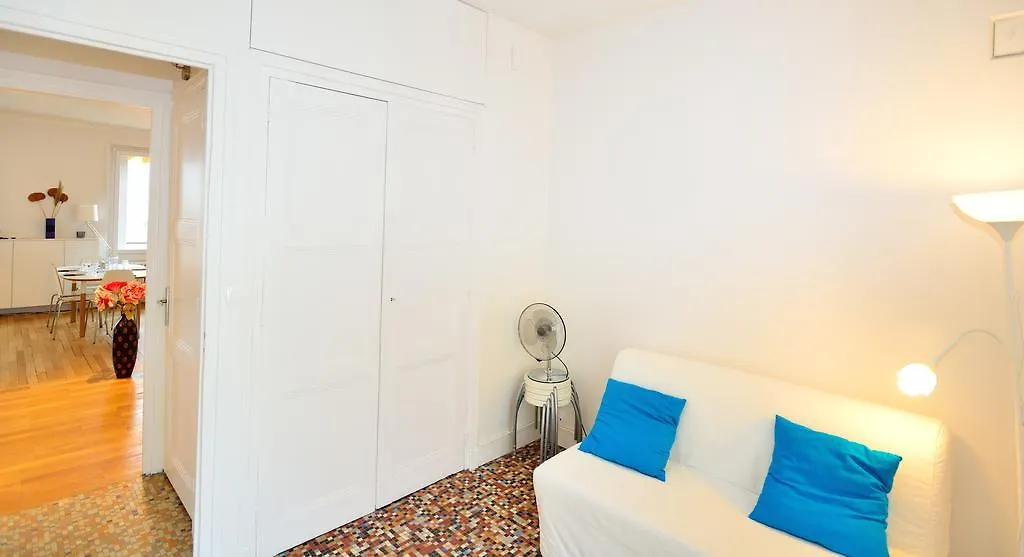 Appart' Zola Lyon Apartment